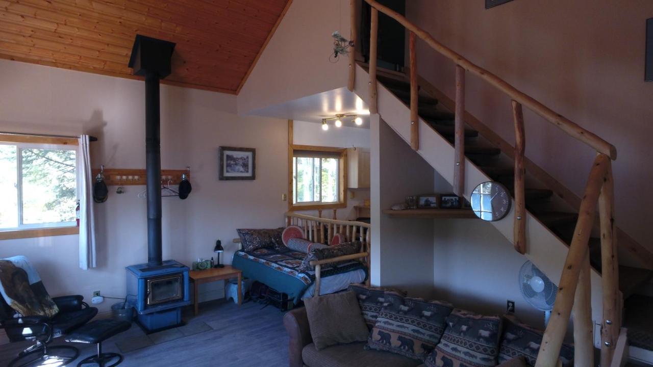 Yellow Dog Lodge, Inc. ييلونايف المظهر الخارجي الصورة